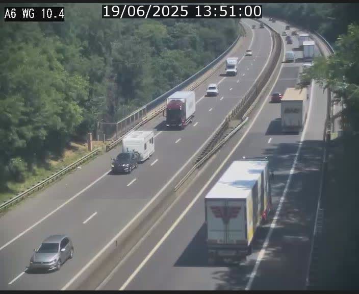 Traffic live webcam Luxembourg Mamer - A6 - BK 10.4 - direction Luxembourg/France/Allemagne