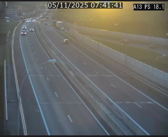Traffic live webcam Luxembourg Dudelange - A13 direction Croix de Bettembourg - BK 18.1