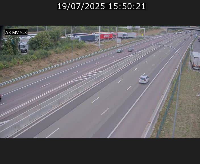 Webcam à l'Aire de Berchem au Luxembourg sur l'A3. Vue orientée vers la France