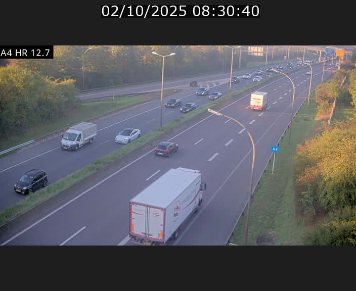 Traffic live webcam Luxembourg Esch sur Alzette - A4 - BK 12.7 - direction Esch-Belval