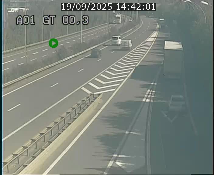 Traffic live webcam Luxembourg Croix de Gasperich - A1 direction Kirchberg - BK 0.3