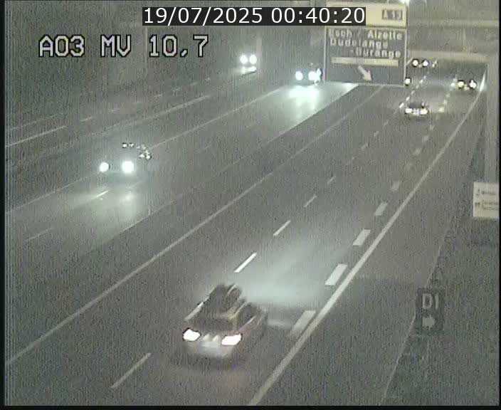 Traffic live webcam Luxembourg Croix de Bettembourg - A3 - BK 10.7 - direction France