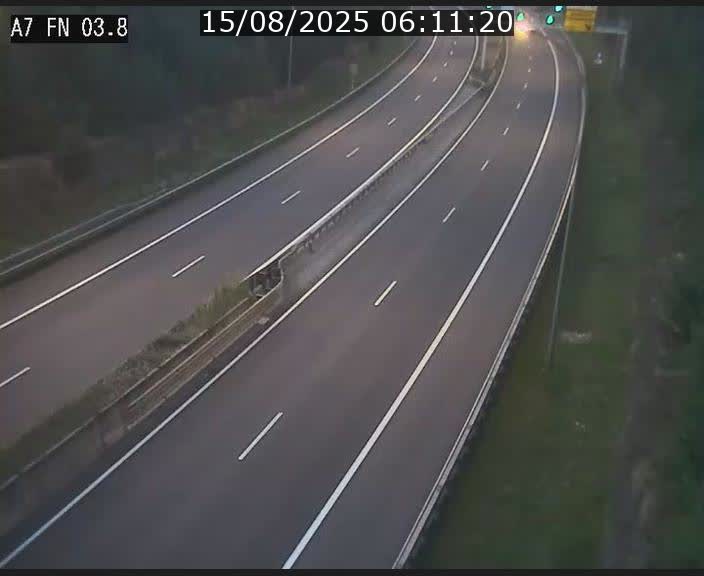Caméra autoroute Luxembourg A7 - Passage à gibier Rëngelbour - direction Tunnel Stafelter