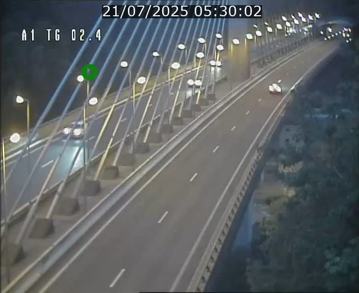 Traffic live webcam Luxembourg Sandweiler - A1 direction Luxembourg-ville - BK 2.4