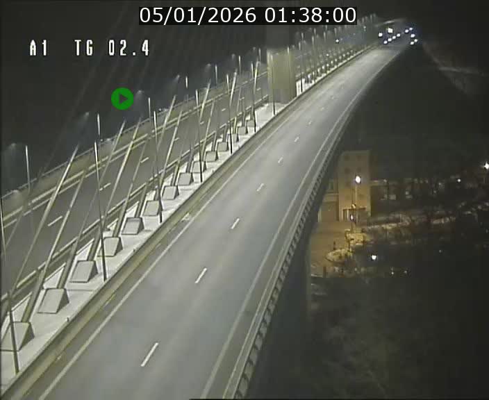 Traffic live webcam Luxembourg Sandweiler - A1 direction Luxembourg-ville - BK 2.4