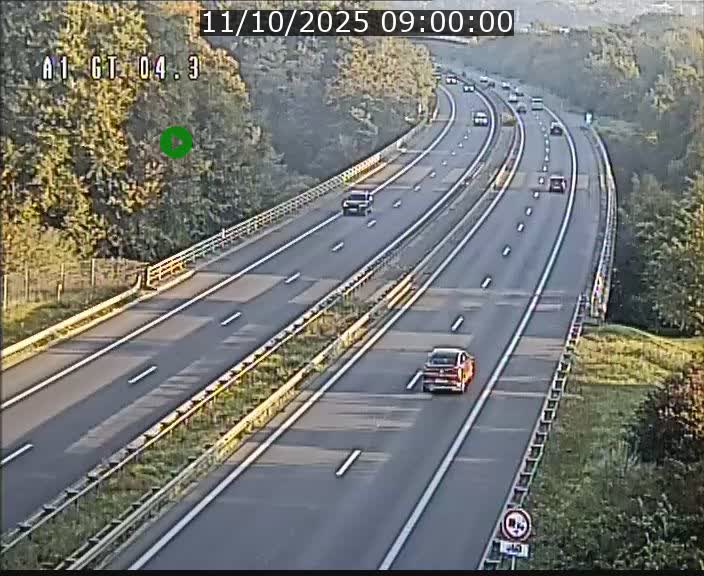 Traffic live webcam Luxembourg Itzig - A1 direction Sandweiler - BK 4.3