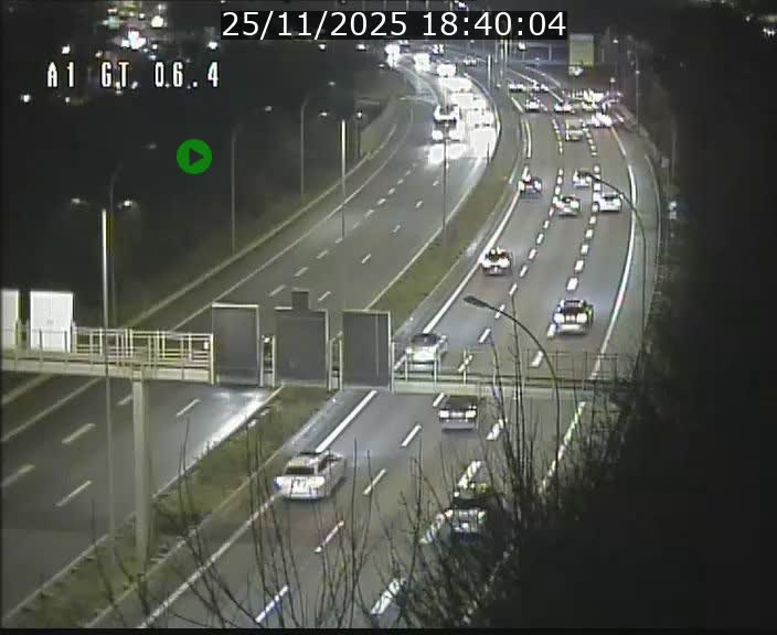 Traffic live webcam Luxembourg Hamm - A1 direction Sandweiler - BK 6.4