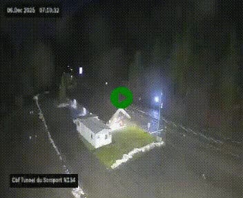 Webcam à l'entrée du tunnel du Somport, côté français, sur la N134, dans les Pyrénées, en direction de l'Espagne, à 1116 mètres d'altitude
