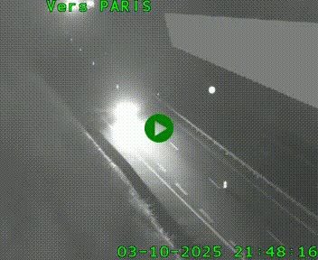 Caméra routière sur l'autoroute A20 à Saint-Pardoux-l'Ortigier, à la jonction avec l'A89. Vue orientée vers Paris