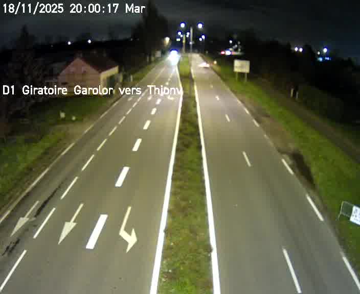 Webcam de surveillance sur D1 (France) à Ennery, cadrée vers Thionville, proposant une information routière utile aux déplacements quotidiens.