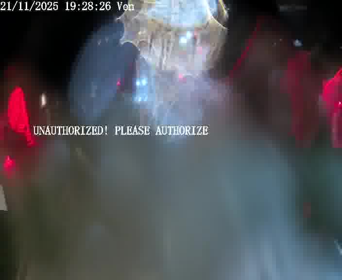 Webcam installée le long de D1 (France) à Ennery, pointée vers Metz, utile pour suivre précisément les conditions de trafic.