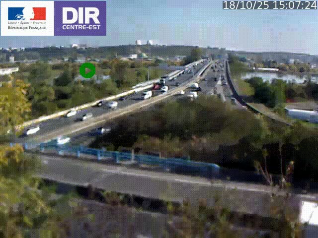 Clone of Caméra de circulation sur A7 à Lyon Perrache vers Marseille, le long du Rhône