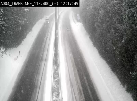 Caméra trafic E411 (A4) - Transinne direction Namur - BK 113.425