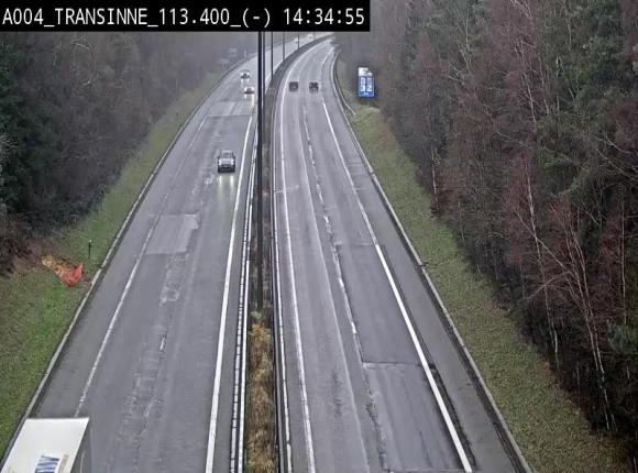 Caméra trafic E411 (A4) - Transinne direction Namur - BK 113.425
