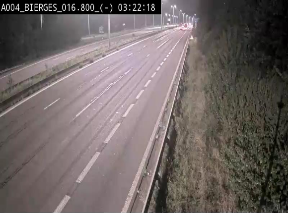 Webcam E411(A4) à Wavre, à hauteur de la sortie 5 Bierges. Vue orientée vers Bruxelles
