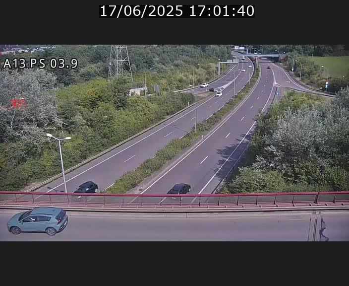 Traffic live webcam Luxembourg Ehlerange - A13 direction Esch-sur-Alzette - BK 6.8