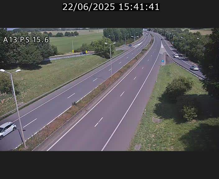 Traffic live webcam Luxembourg Kayl - A13 direction Dudelange - BK 15.6