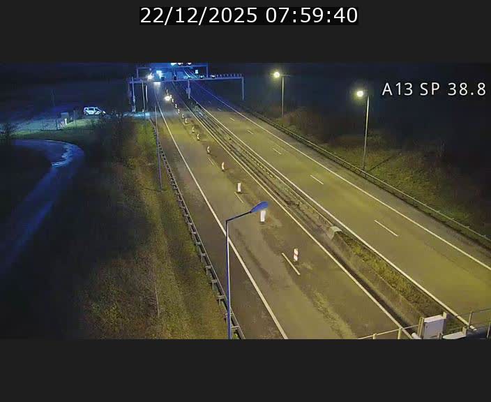 Webcam autoroute A13 à l'entrée ouest du tunnel Markusbierg à Schengen. Vue orientée vers le tunnel et l'Allemagne