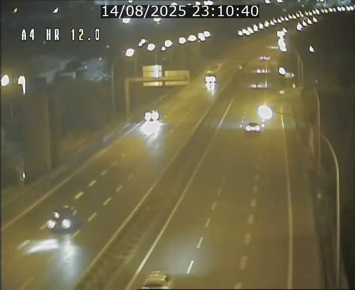 Traffic live webcam Luxembourg Jonction Foetz - A4 - BK 12.0 - direction Esch sur Alzette