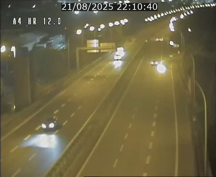Traffic live webcam Luxembourg Jonction Foetz - A4 - BK 12.0 - direction Esch sur Alzette