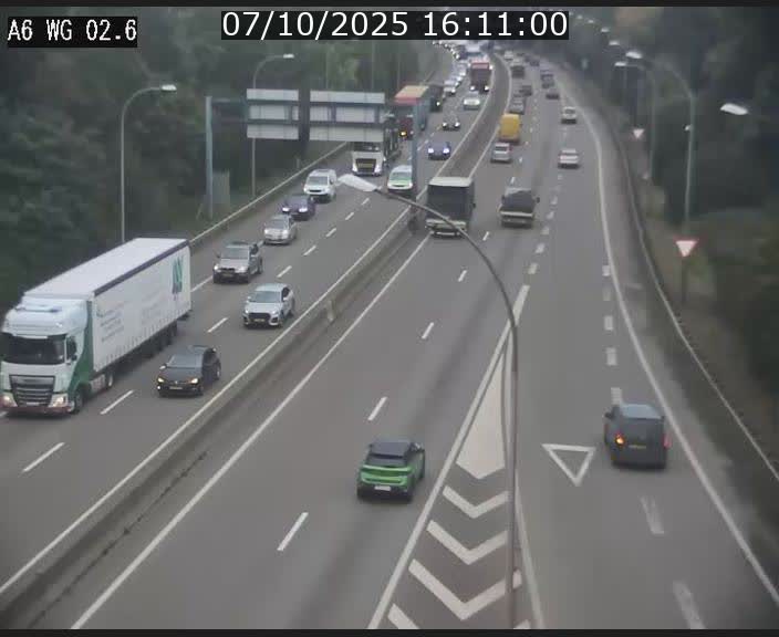 Traffic live webcam Luxembourg Croix de Cessange - A6 - BK 2.6 - direction France/Allemagne