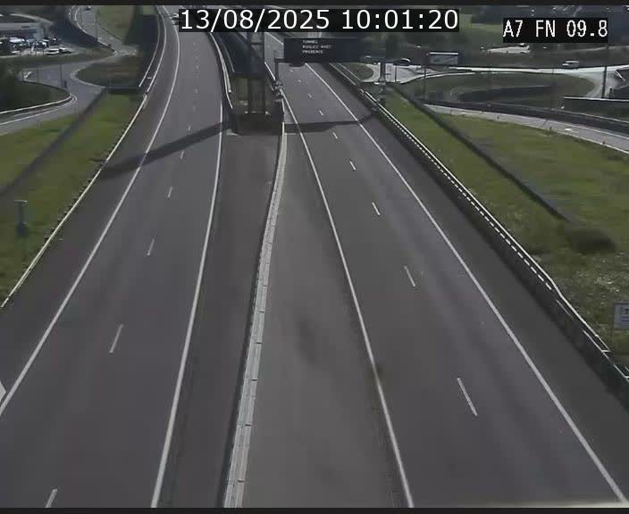 Caméra trafic Luxembourg - A7, Tunnel Gousselerbierg, sortie sud, direction rond-point Lorentzweiler (BK 9.9)