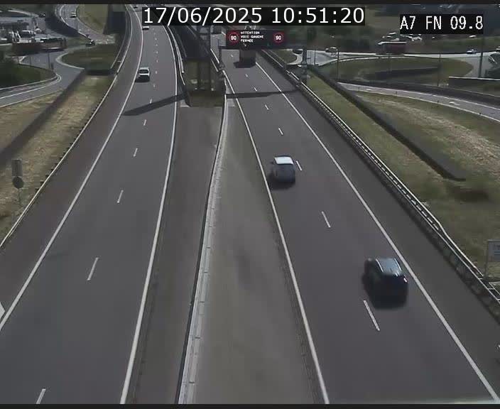 Caméra trafic Luxembourg - A7, Tunnel Gousselerbierg, sortie sud, direction rond-point Lorentzweiler (BK 9.9)