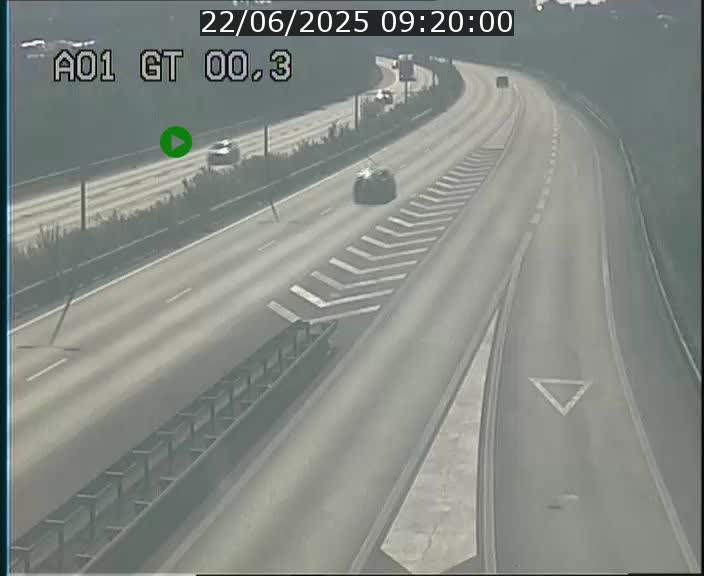 Traffic live webcam Luxembourg Croix de Gasperich - A1 direction Kirchberg - BK 0.3