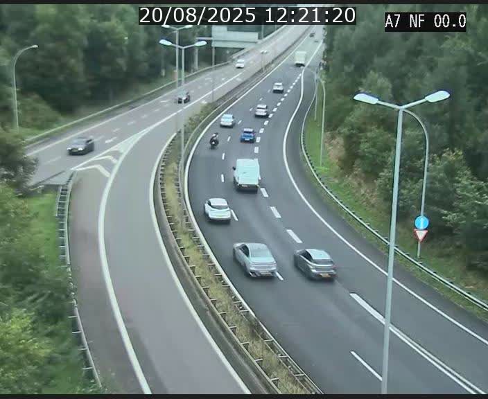 Caméra autoroute Luxembourg A7 - Echangeur A1/A7 Grünewald direction Tunnel Stafelter