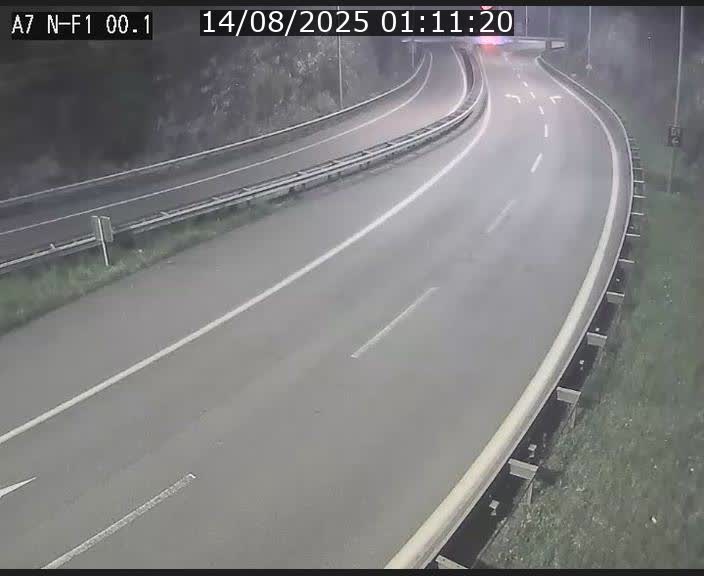Webcam autoroute Luxembourg A7 située dans la sortie 1 Waldhof, vers la N11, avant le Tunnel Stafelter