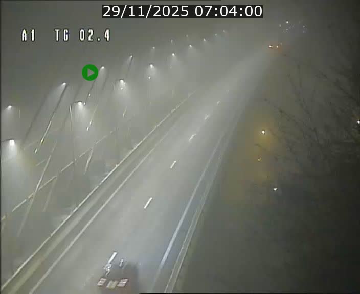 Traffic live webcam Luxembourg Sandweiler - A1 direction Luxembourg-ville - BK 2.4