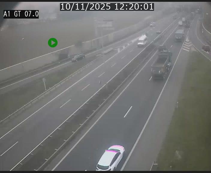 Traffic live webcam Luxembourg Cents - A1 direction Kirchberg - BK 7