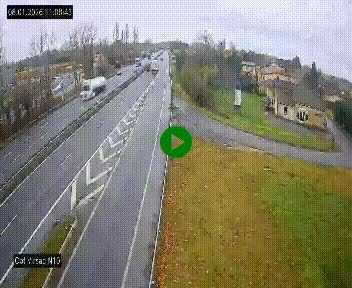 Vue en direct de l'autoroute A10 grâce à un drône situé au-dessus du péage de Virsac