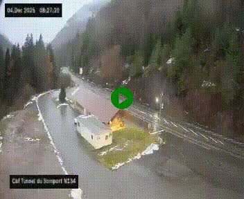 Webcam à l'entrée du tunnel du Somport, côté français, sur la N134, dans les Pyrénées, en direction de l'Espagne, à 1116 mètres d'altitude