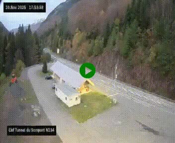 Webcam à l'entrée du tunnel du Somport, côté français, sur la N134, dans les Pyrénées, en direction de l'Espagne, à 1116 mètres d'altitude