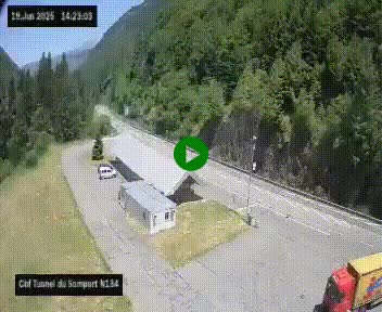 Webcam à l'entrée du tunnel du Somport, côté français, sur la N134, dans les Pyrénées, en direction de l'Espagne, à 1116 mètres d'altitude