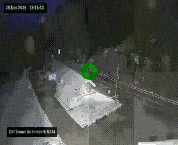 Webcam à l'entrée du tunnel du Somport, côté français, sur la N134, dans les Pyrénées, en direction de l'Espagne, à 1116 mètres d'altitude
