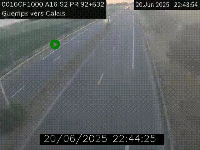 Webcam A16 juste après l'aire de repos d'Offekerque à Guemps. Vue orientée vers Calais