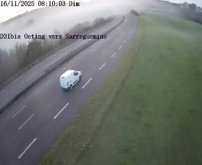 Webcam installée le long de D31bis (France) à Oeting, pointée vers Sarreguemines, utile pour suivre précisément les conditions de trafic.
