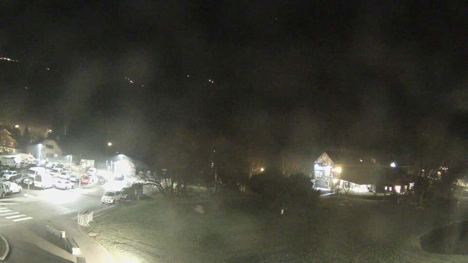 Webcam au niveau de la mairie du village du Bourg d'Oisans, aux pieds de l'Alpe d'Huez et aux portes du parc des Écrins