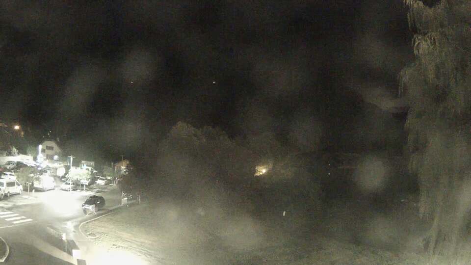 Webcam au niveau de la mairie du village du Bourg d'Oisans, aux pieds de l'Alpe d'Huez et aux portes du parc des Écrins