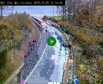 Webcam en haut de la Côte des Carreaux sur la N31 à Avesnes-en-Bray. Vue orientée vers Rouen