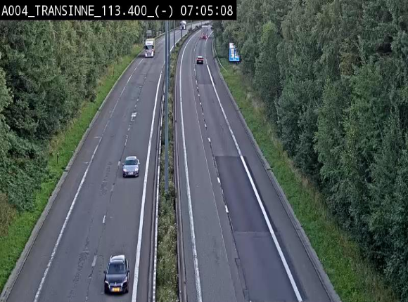 Caméra trafic E411 (A4) - Transinne direction Namur - BK 113.425