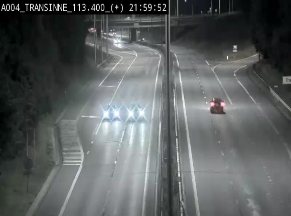 Webcam dans les Ardennes sur l'E411 à hauteur de Transinne. Vue orientée vers le sud de la Belgique
