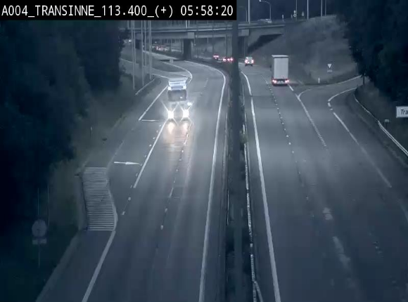 Webcam dans les Ardennes sur l'E411 à hauteur de Transinne. Vue orientée vers le sud de la Belgique