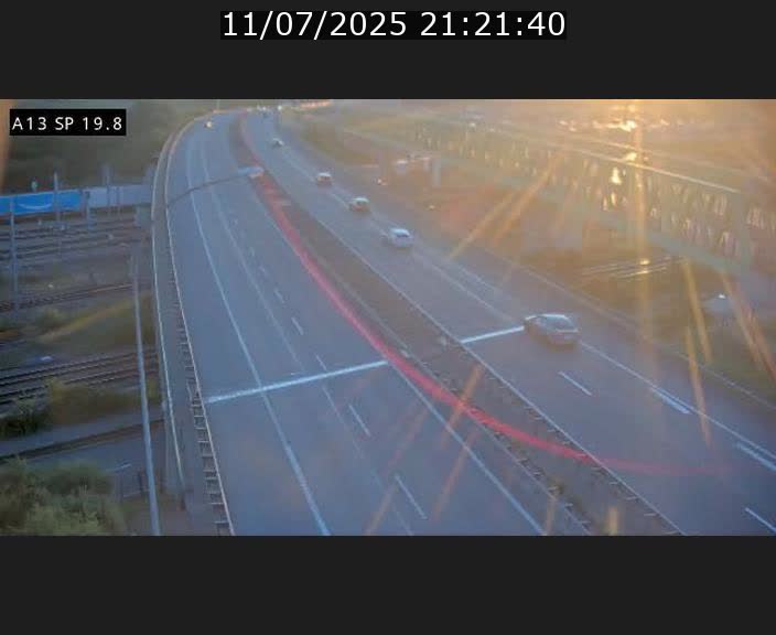Traffic live webcam Luxembourg Croix de Bettembourg - A13 direction Esch-sur-Alzette - BK 19.8
