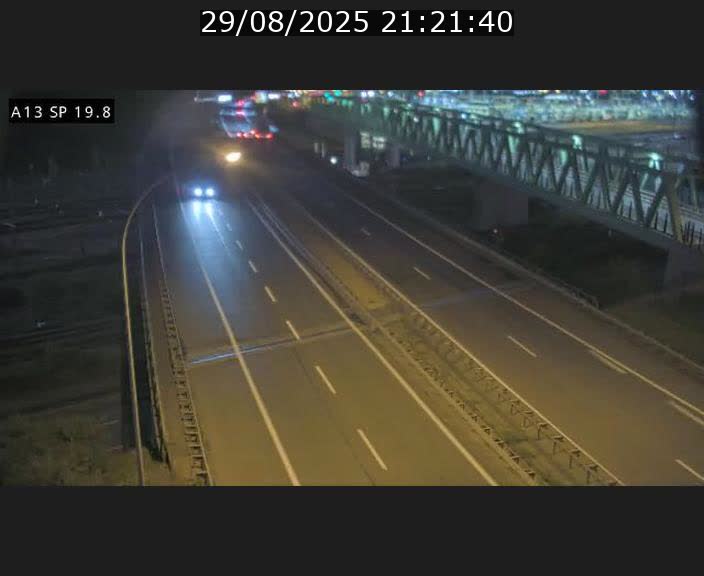 Traffic live webcam Luxembourg Croix de Bettembourg - A13 direction Esch-sur-Alzette - BK 19.8