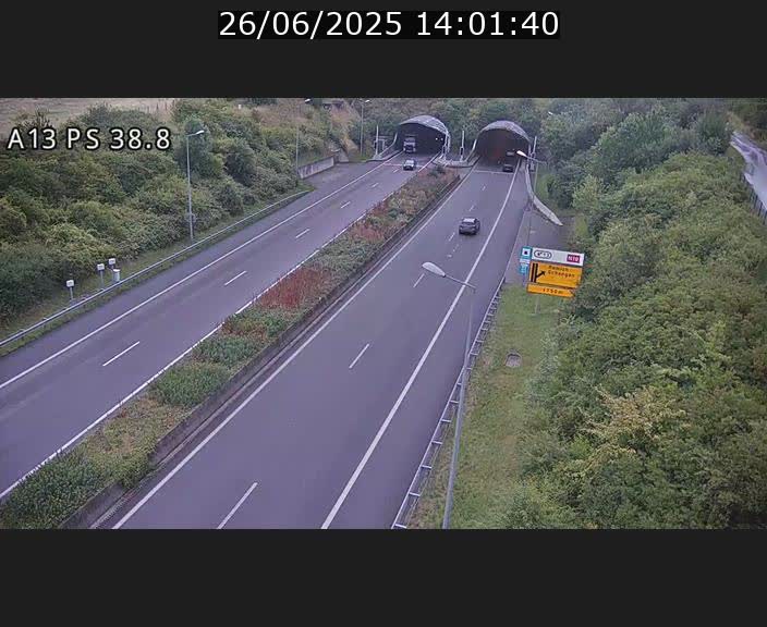 Webcam autoroute A13 à l'entrée ouest du tunnel Markusbierg à Schengen. Vue orientée vers Mondorf-les-Bains