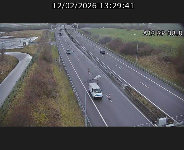 Webcam autoroute A13 à l'entrée ouest du tunnel Markusbierg à Schengen. Vue orientée vers le tunnel et l'Allemagne