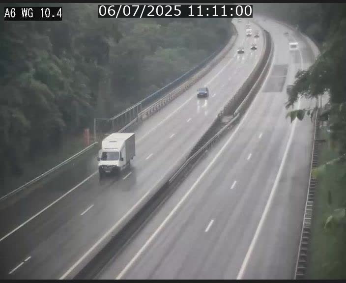 Traffic live webcam Luxembourg Mamer - A6 - BK 10.4 - direction Luxembourg/France/Allemagne